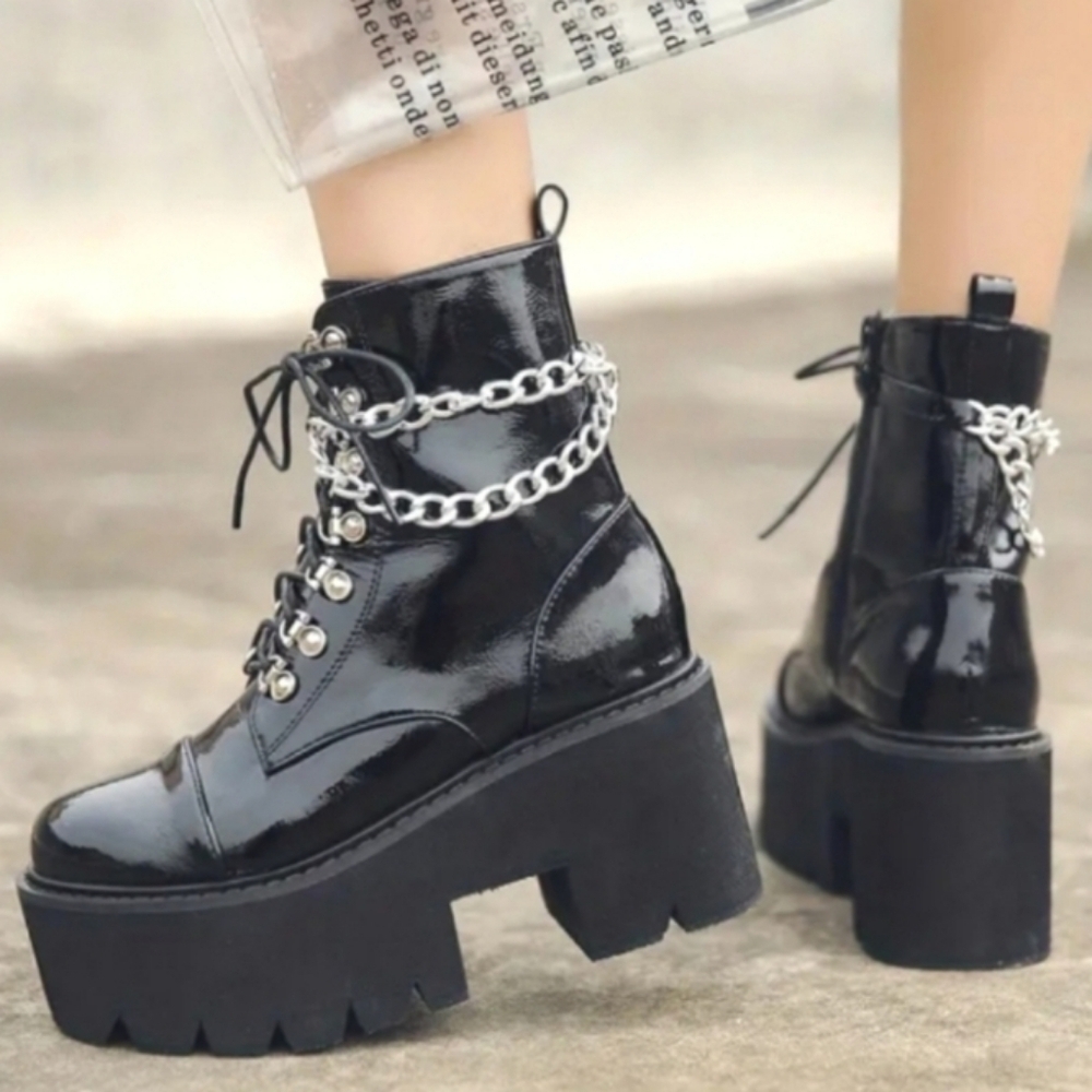 Ladies chunky heel chain detailed boots sz 7 - Picture 8 of 14